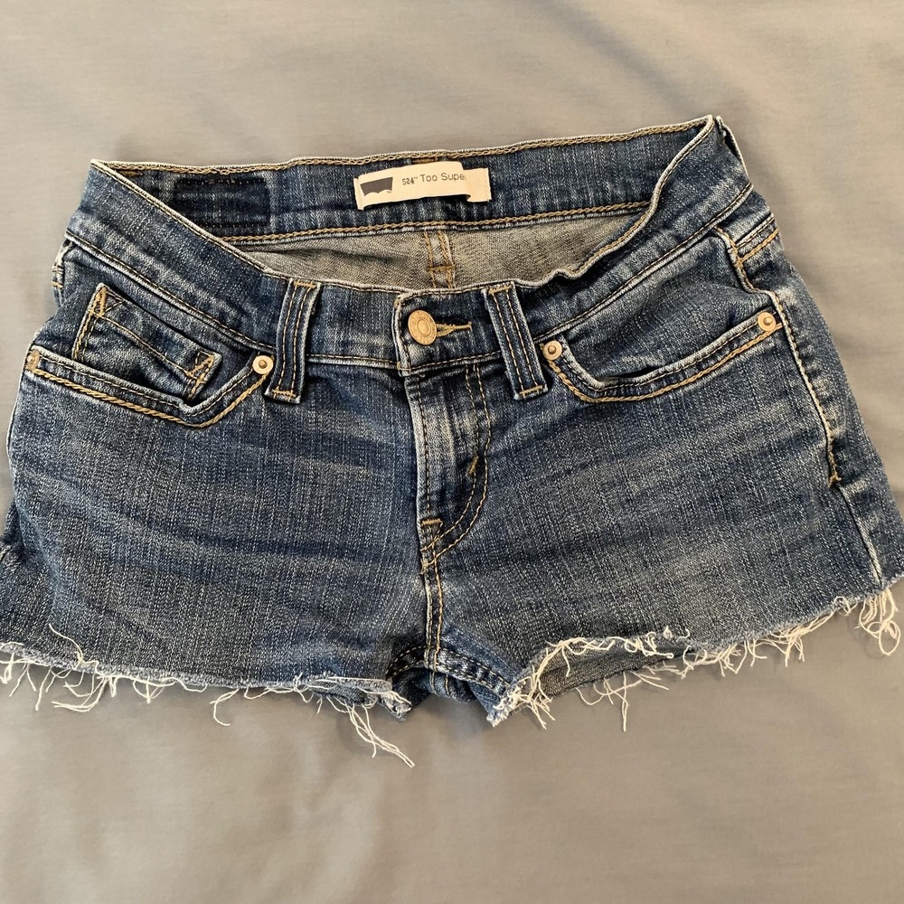 Levis 524 Too Superlow Shorts Juniors 1M Blue Denim Cutoff Frayed Low Rise
